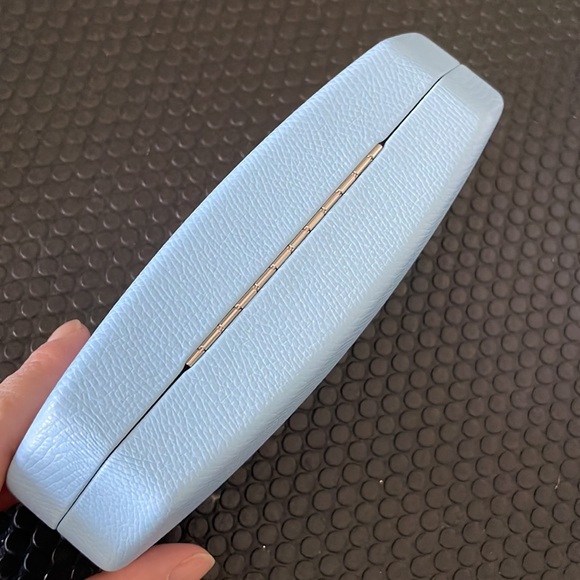 Authentic Sunglasses case. - Picture 4 of 5